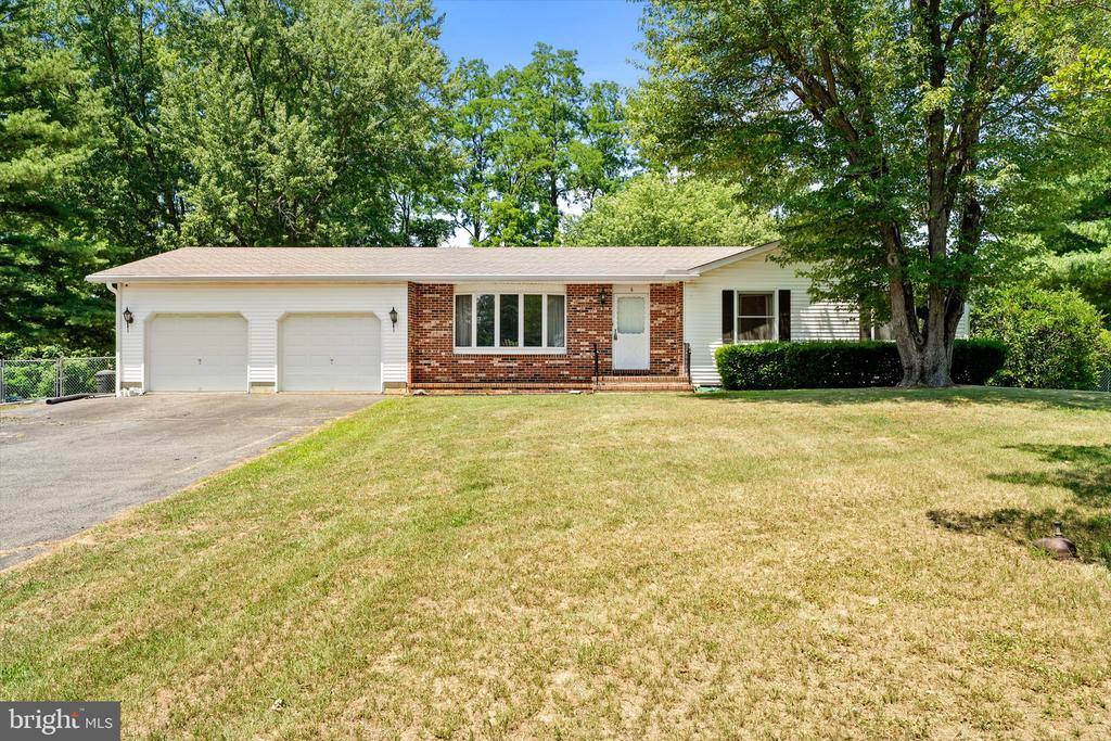 6 ELEANOR DRIVE