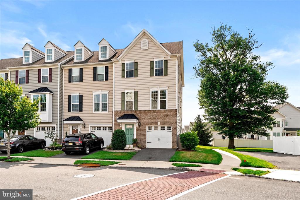 179 STAR DRIVE