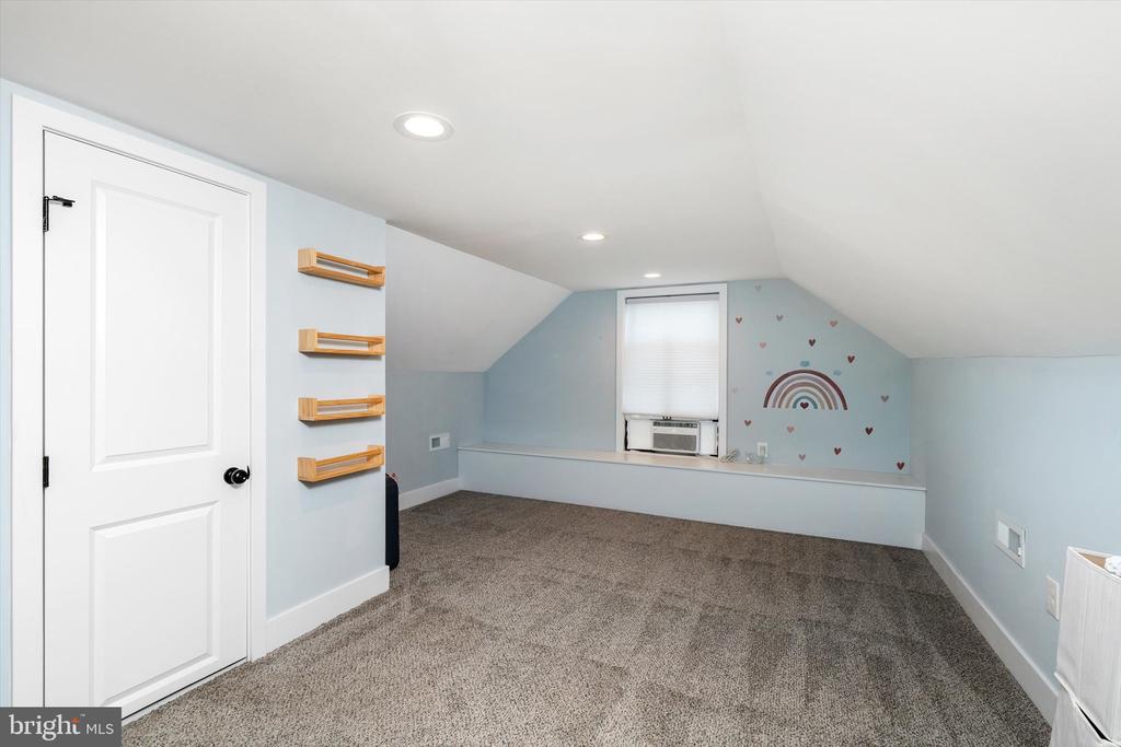 25015 MOUNT PLEASANT