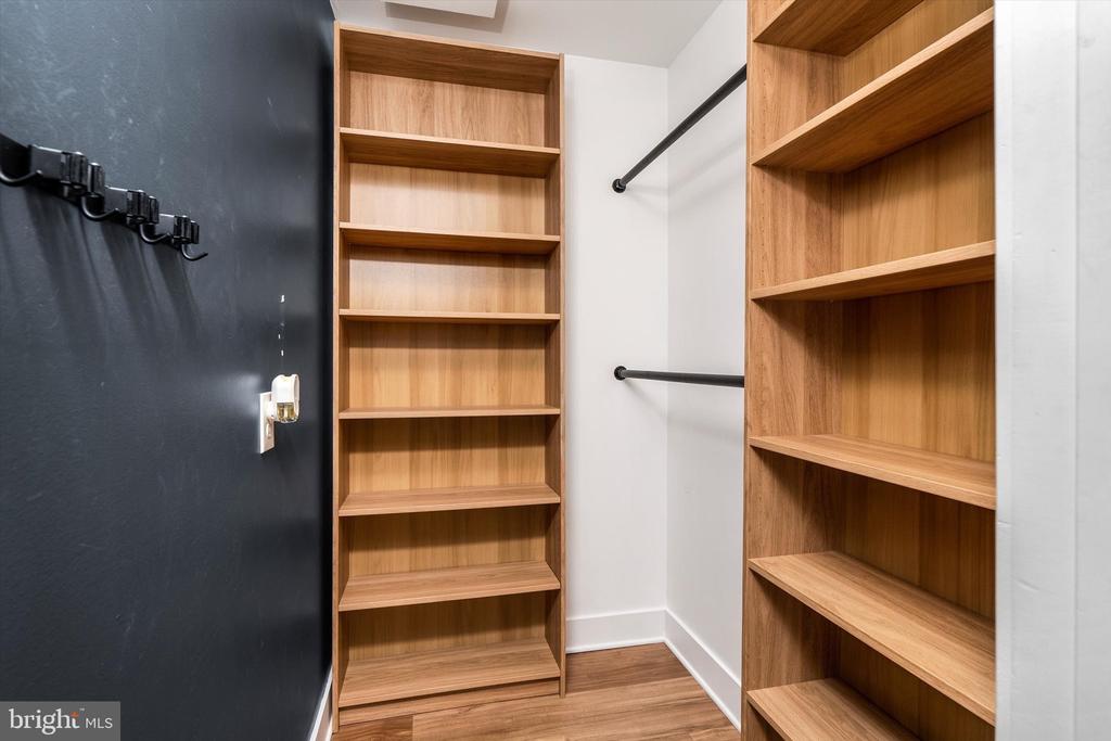 25015 MOUNT PLEASANT