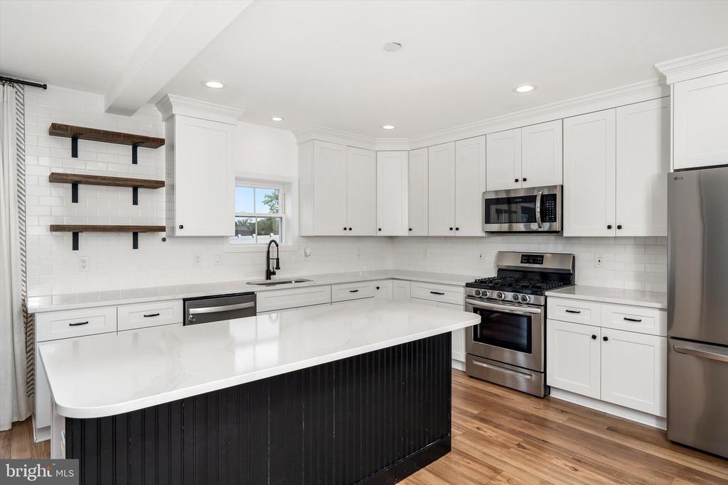 25015 MOUNT PLEASANT