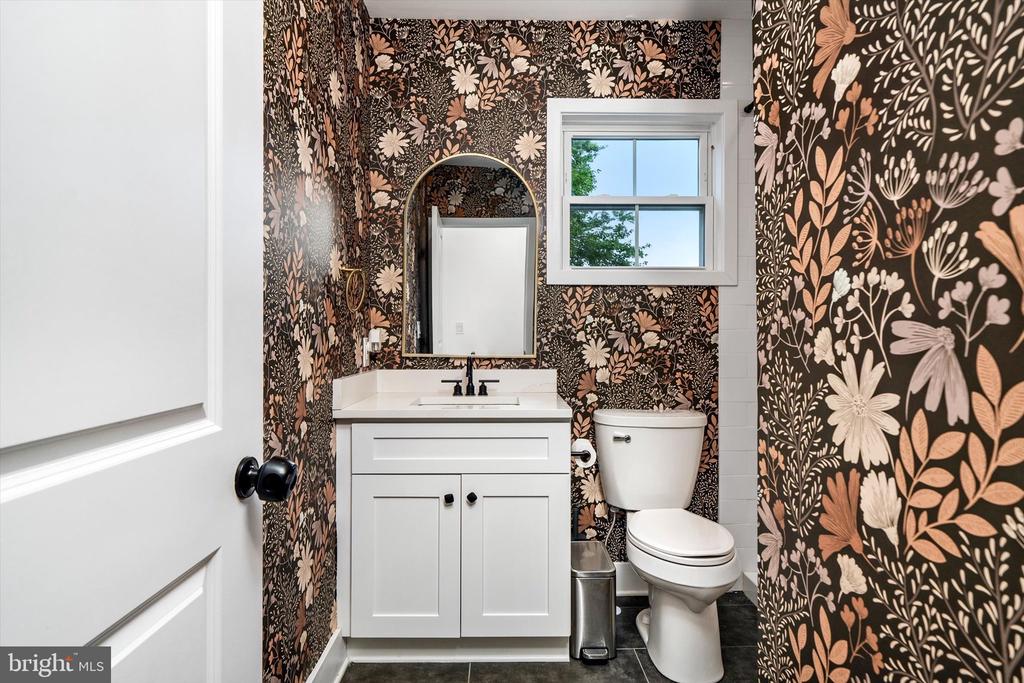 25015 MOUNT PLEASANT
