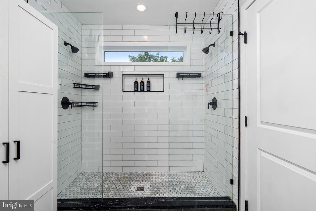 25015 MOUNT PLEASANT