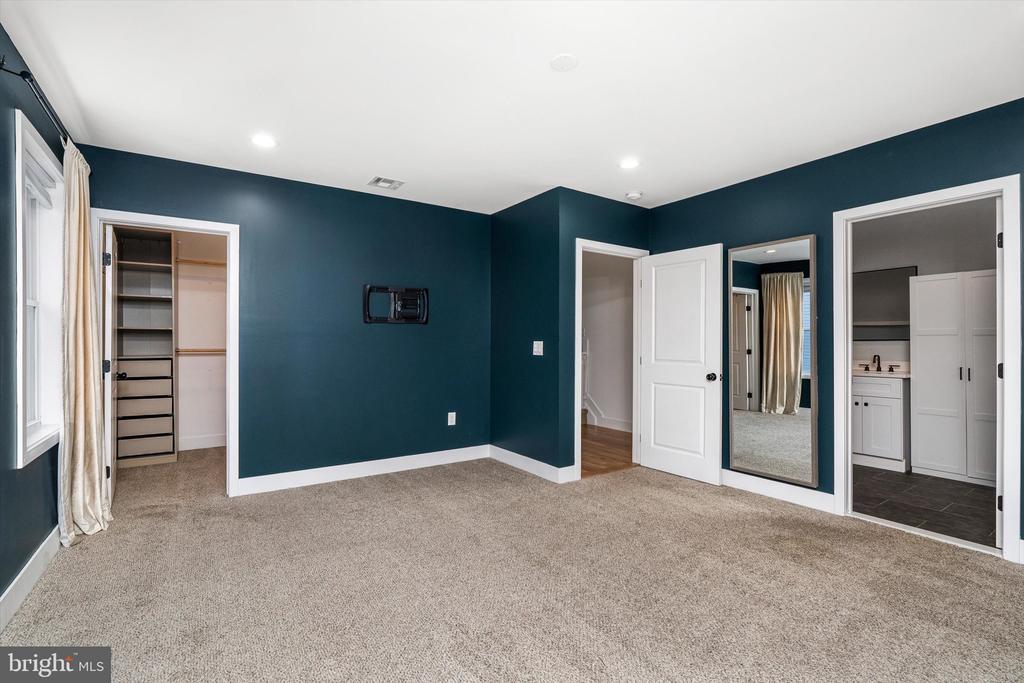 25015 MOUNT PLEASANT