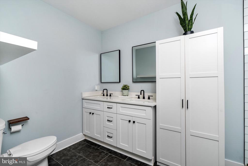 25015 MOUNT PLEASANT