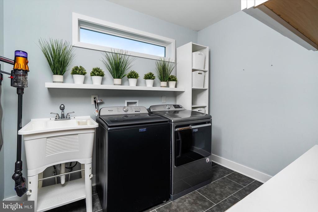 25015 MOUNT PLEASANT