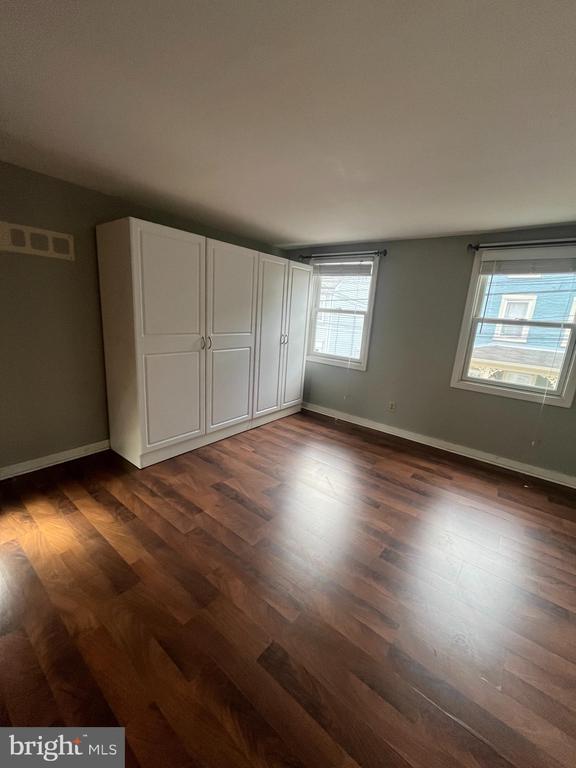 32 THOMPSON STREET Unit: 32