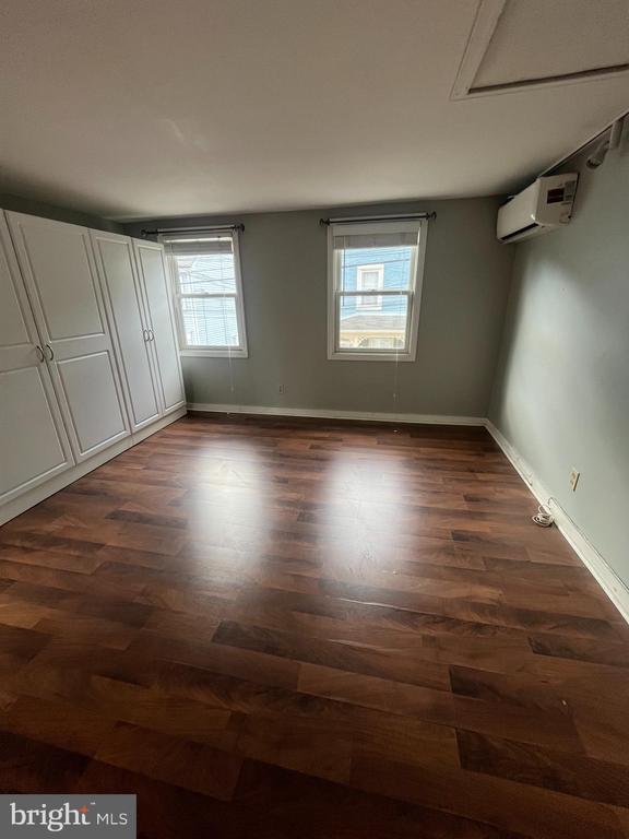 32 THOMPSON STREET Unit: 32