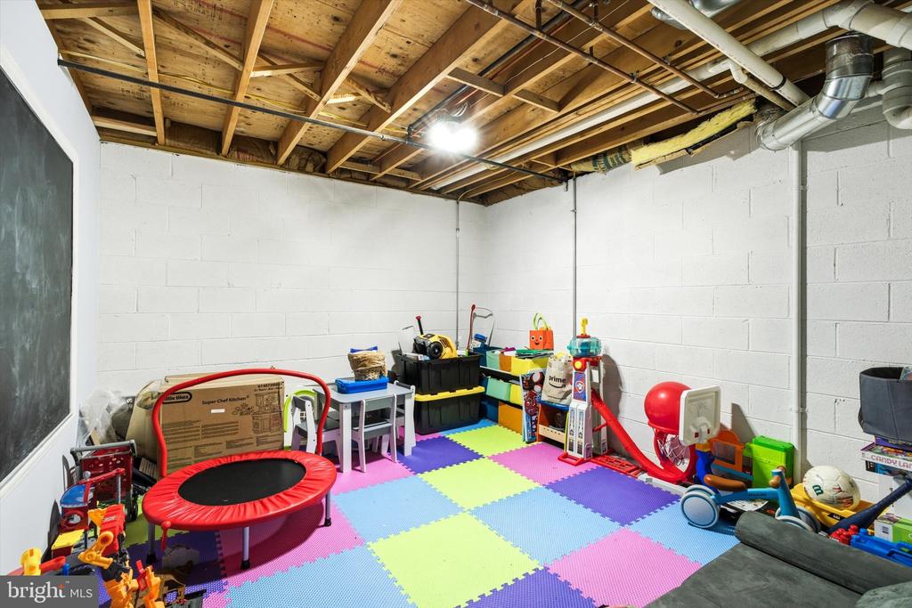 1 MOHR ROAD