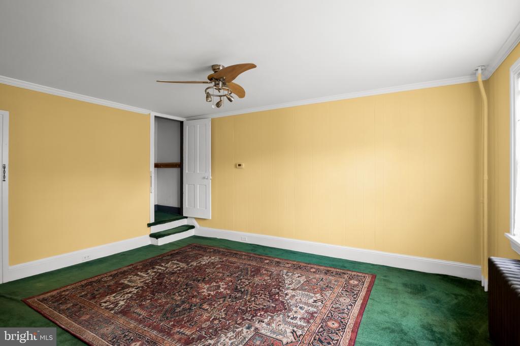 2 ALLEN AVENUE