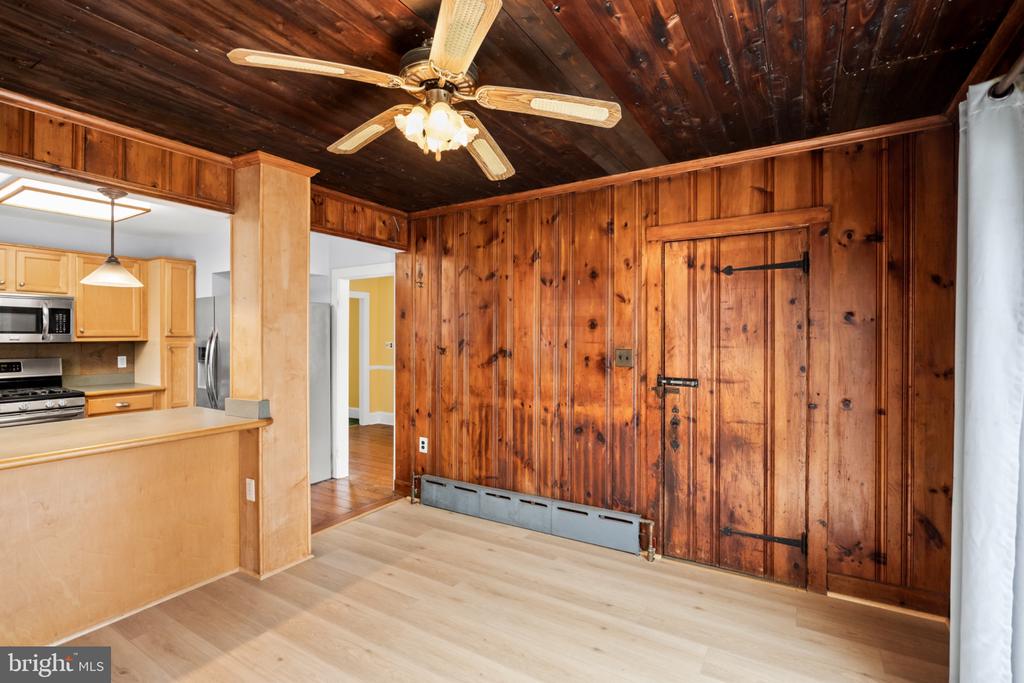 2 ALLEN AVENUE