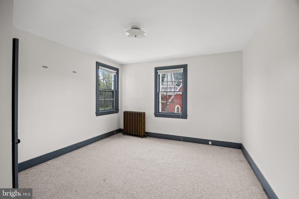 2 ALLEN AVENUE