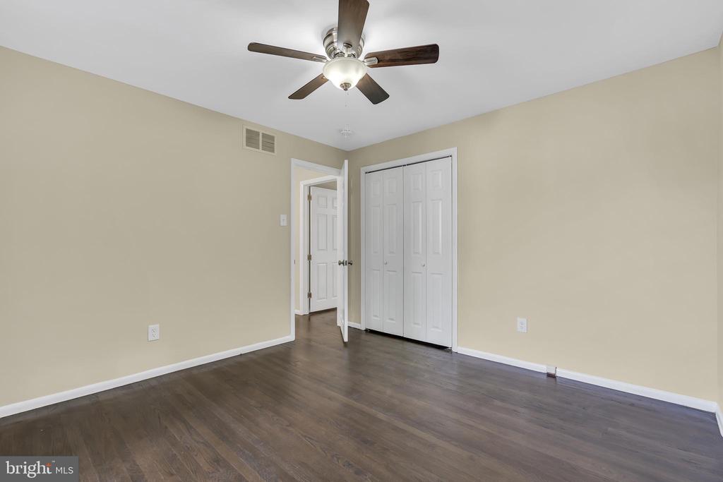 11 DARIEN DRIVE