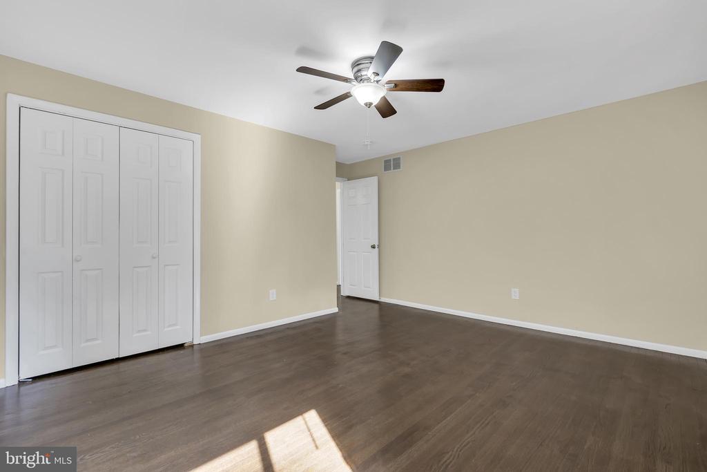 11 DARIEN DRIVE