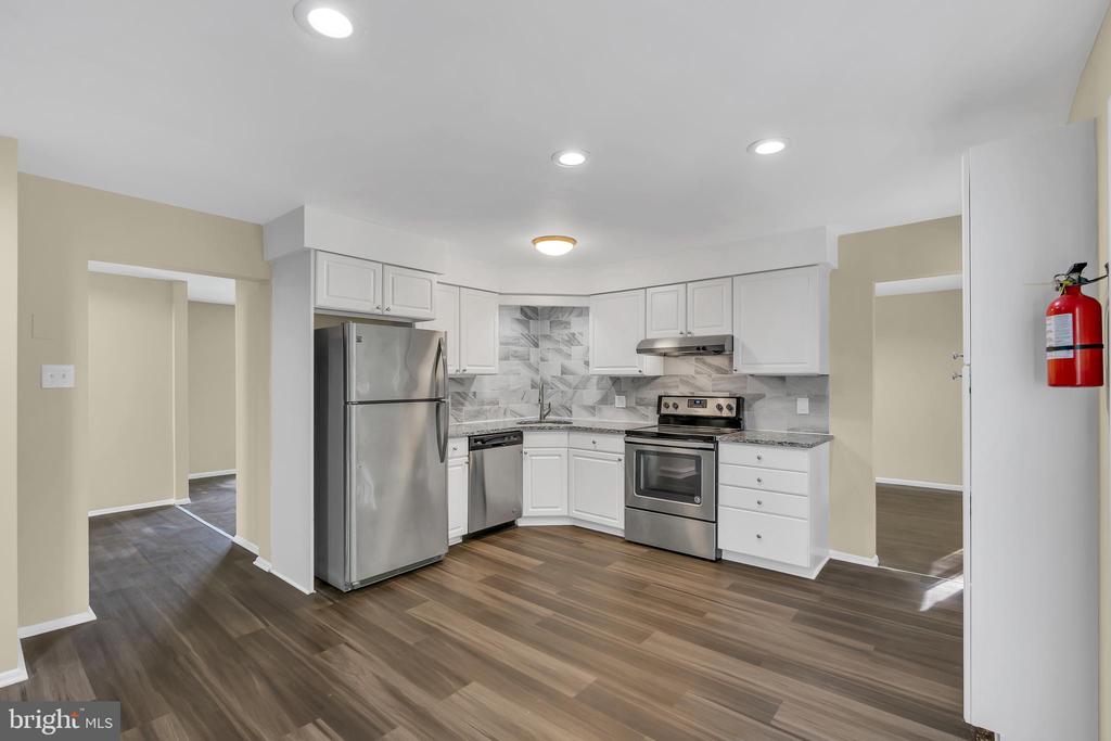 11 DARIEN DRIVE