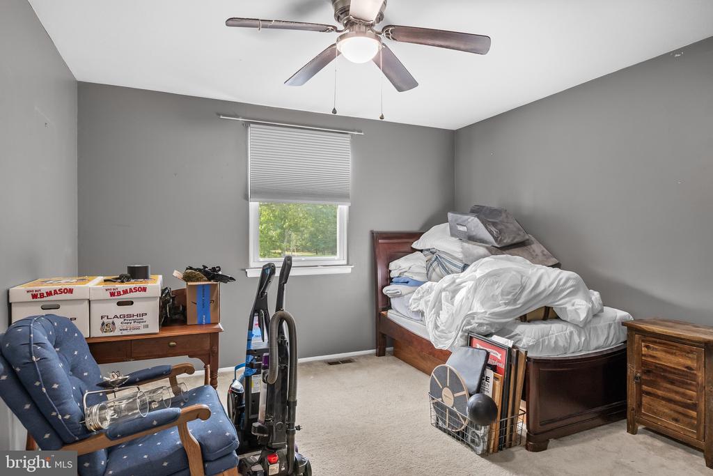 1132 BEECHWOOD DRIVE