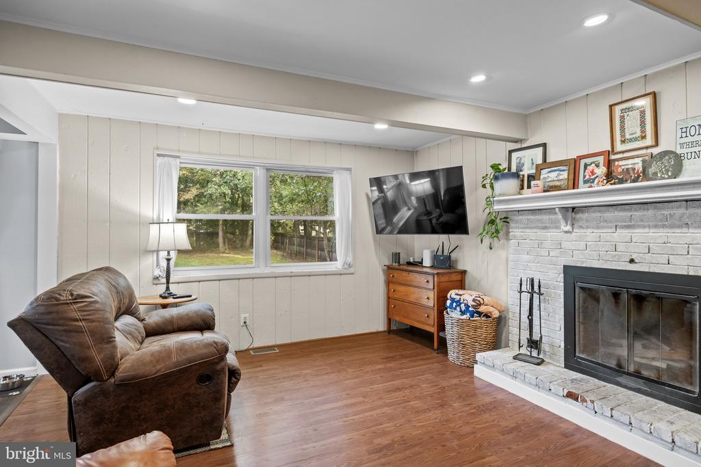 1132 BEECHWOOD DRIVE