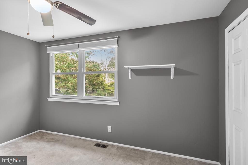 1132 BEECHWOOD DRIVE