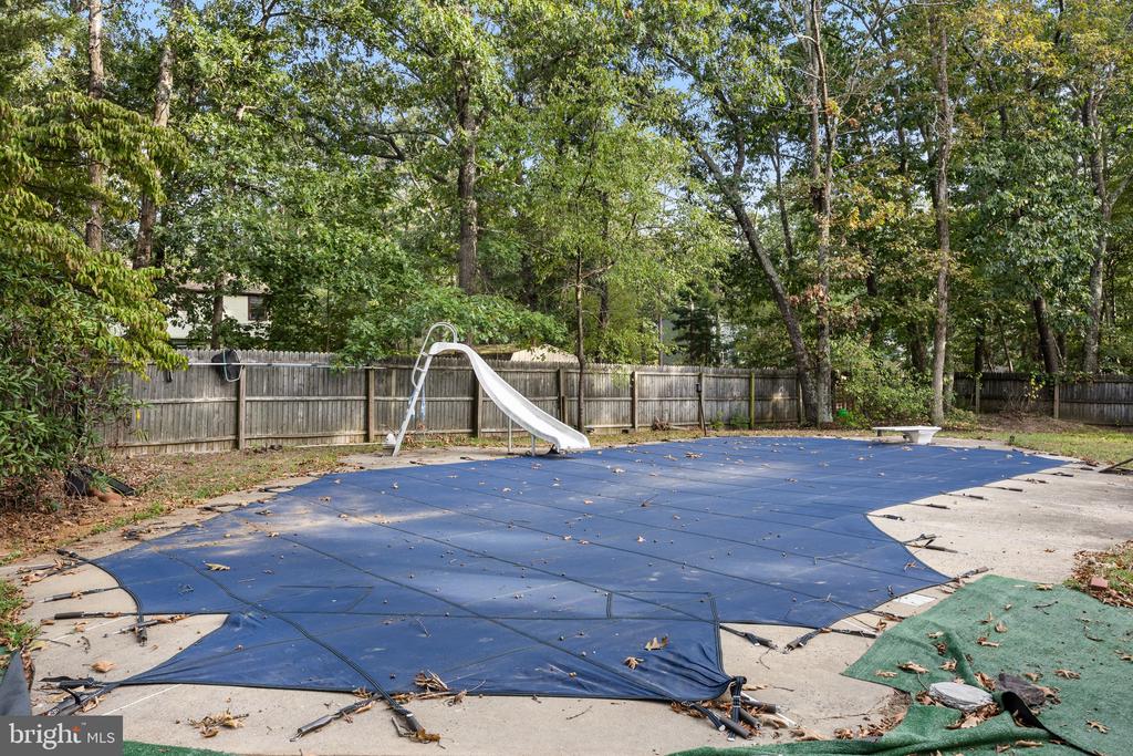 1132 BEECHWOOD DRIVE