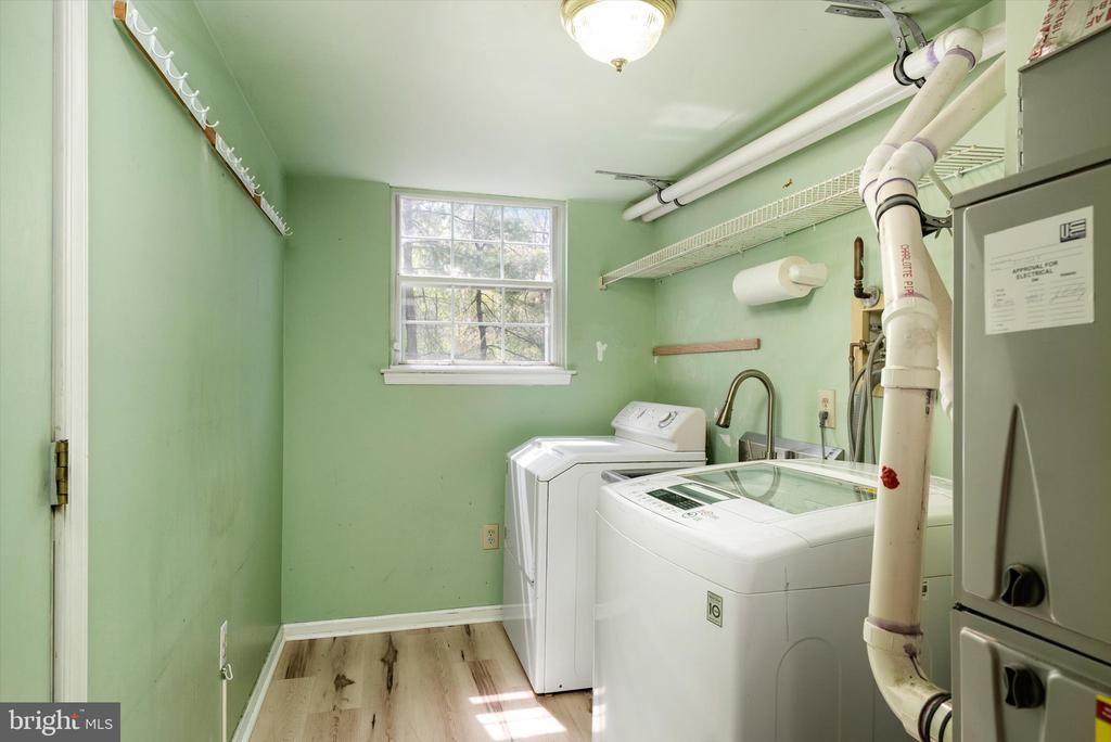 29 ASHLAND AVENUE