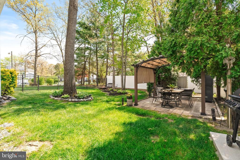 29 ASHLAND AVENUE