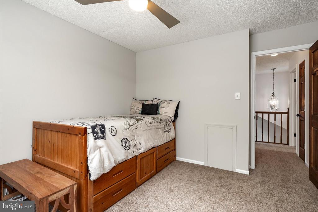 29 ASHLAND AVENUE