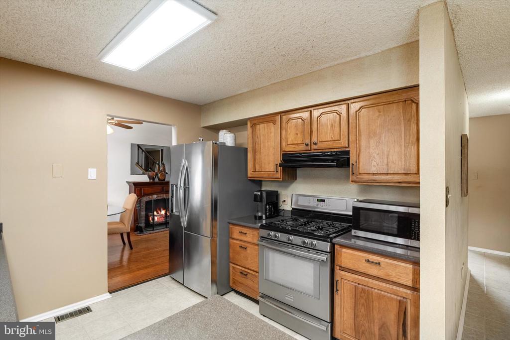 29 ASHLAND AVENUE