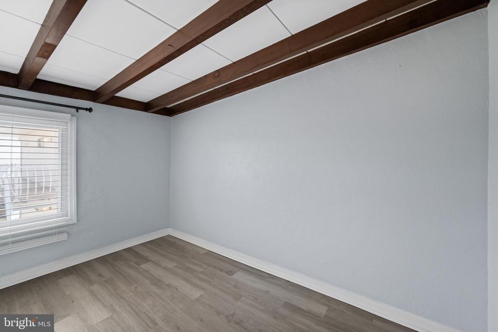 1200 KENNEDY DRIVE Unit: 215