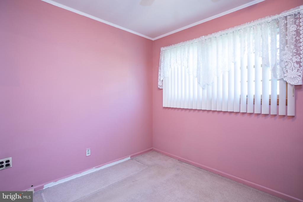 310 THROPP AVENUE
