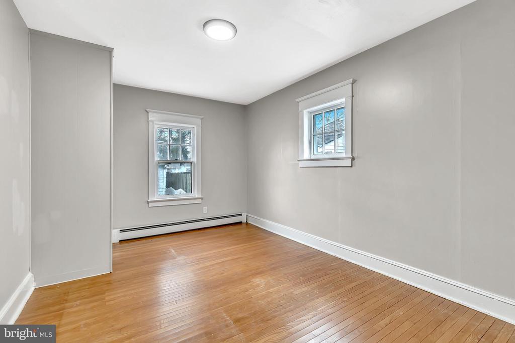 304 MCCLELLAN AVENUE