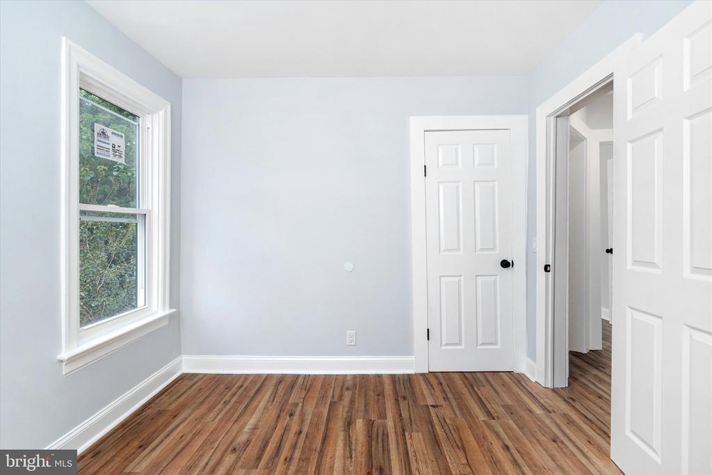 22 LASALLE AVENUE