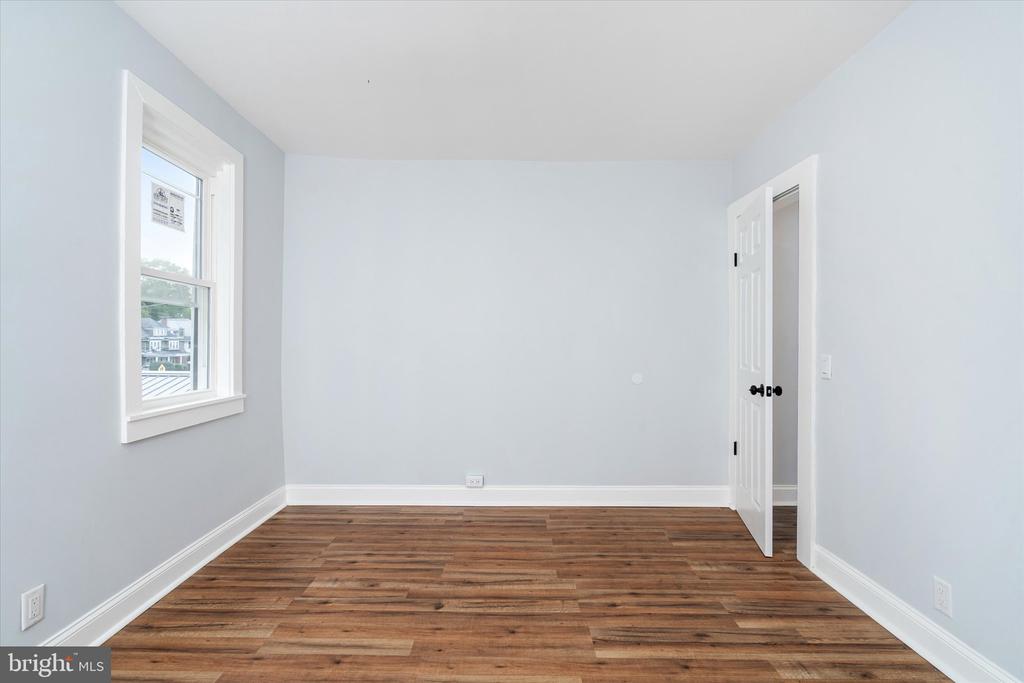 22 LASALLE AVENUE