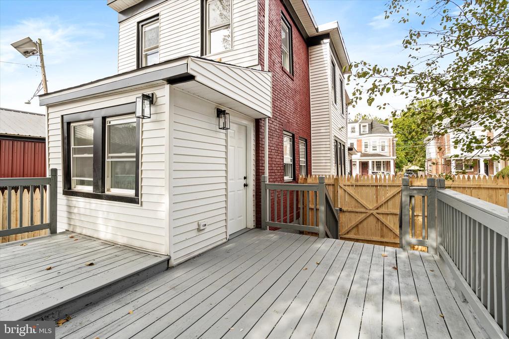 22 LASALLE AVENUE