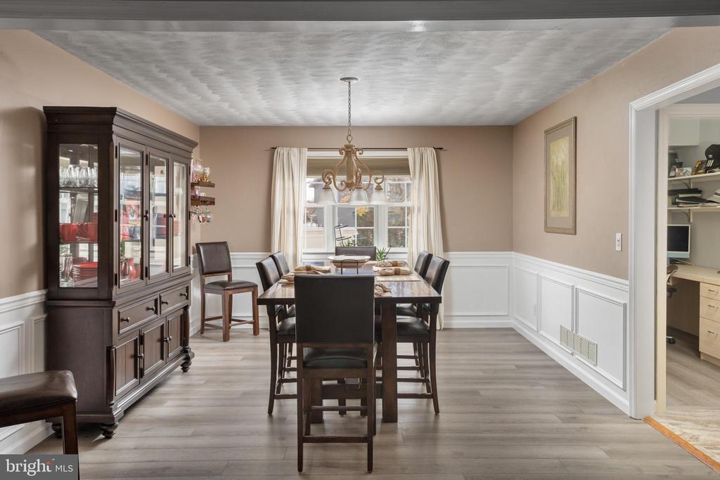 53 RAY DWIER DRIVE