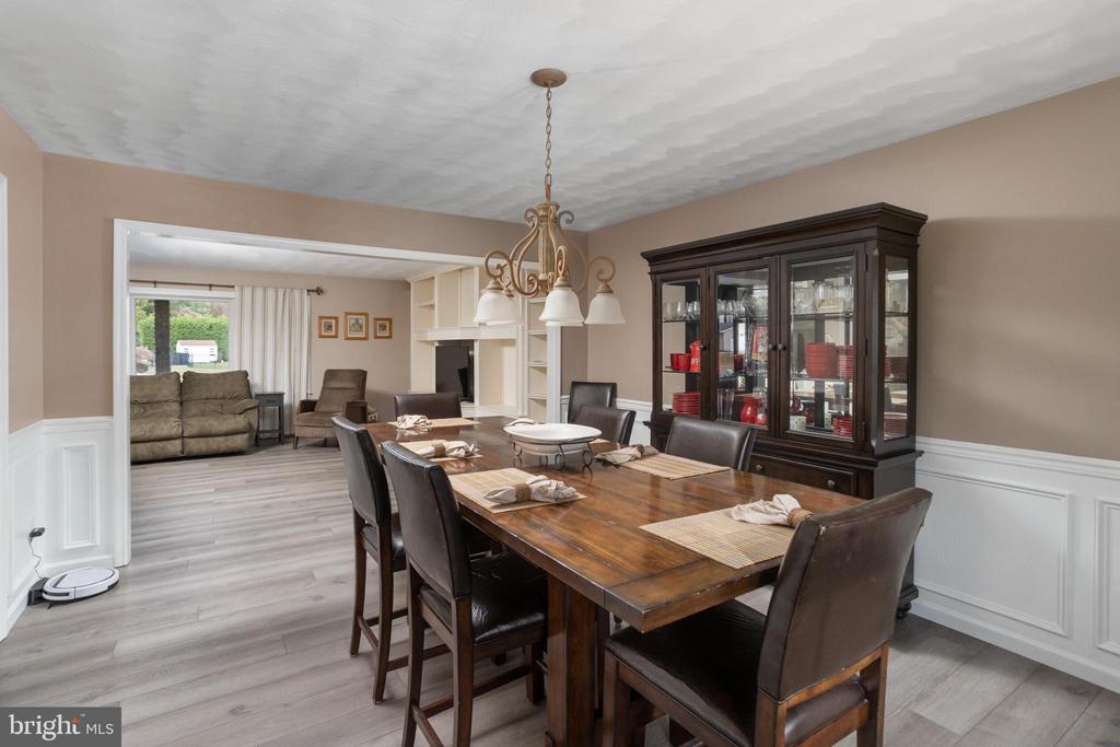 53 RAY DWIER DRIVE