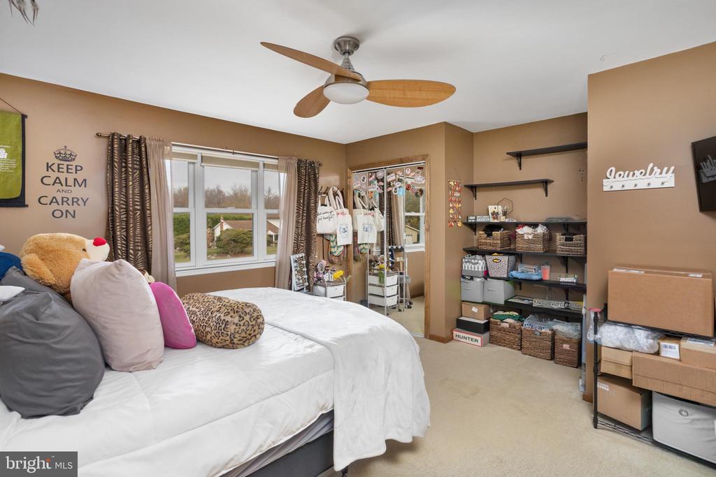 53 RAY DWIER DRIVE