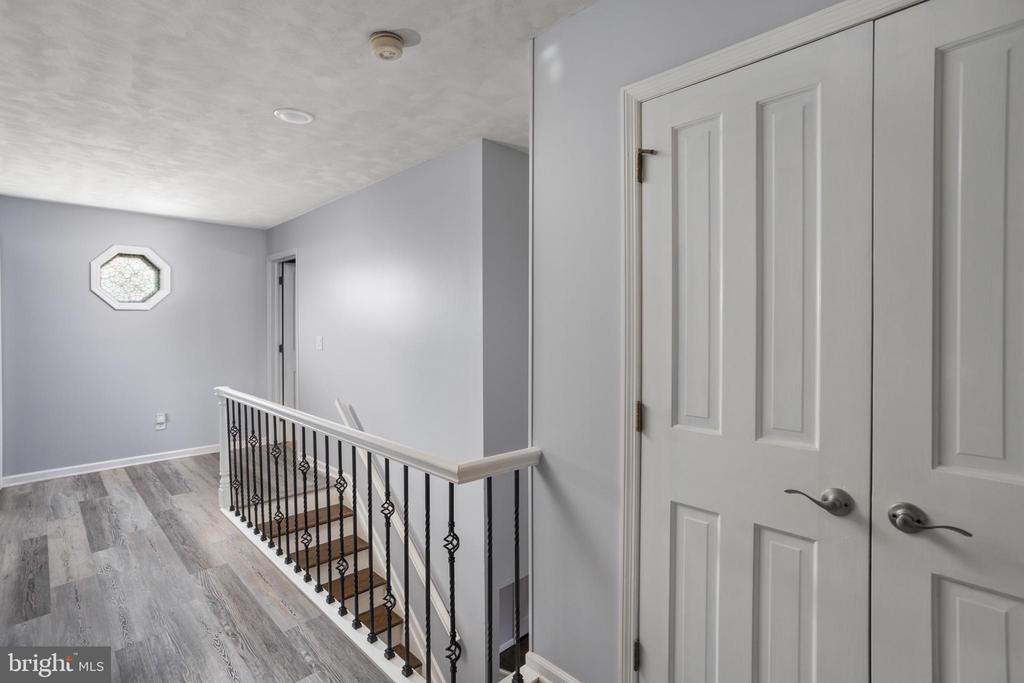 53 RAY DWIER DRIVE