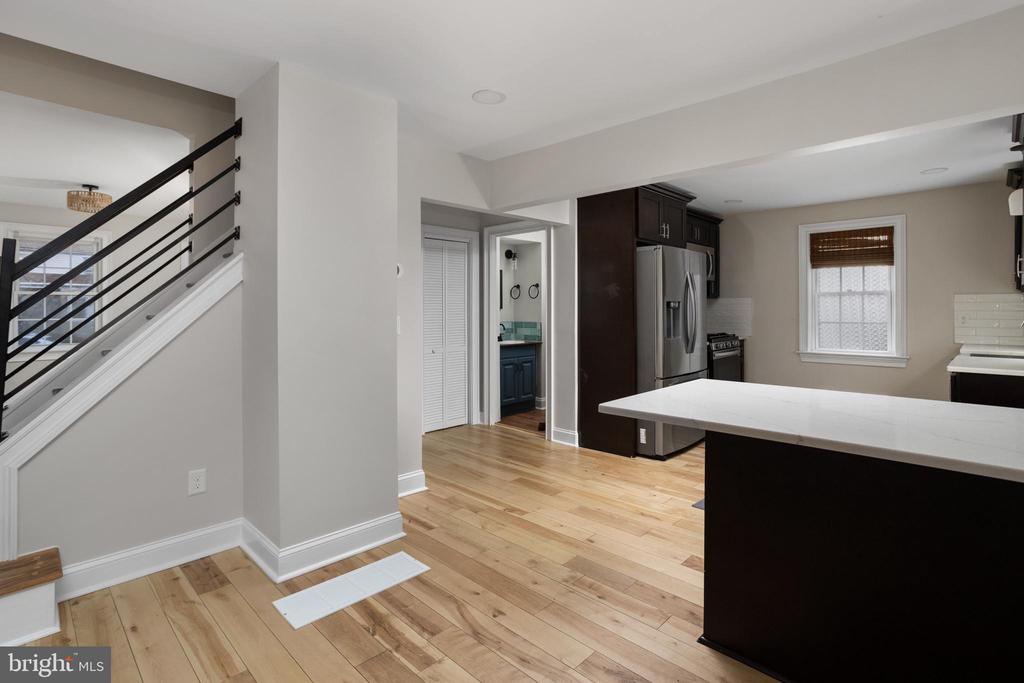 4 LORRAINE DRIVE