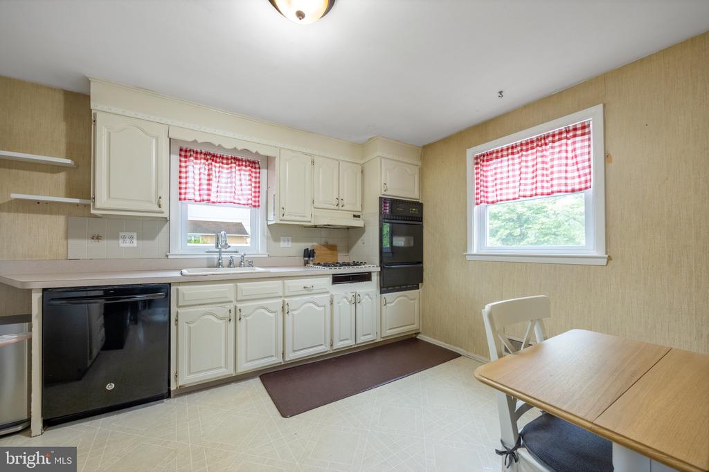29 KERR DRIVE