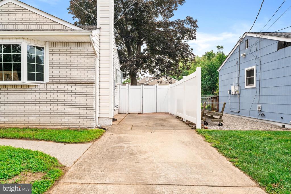 22 GASKILL AVENUE