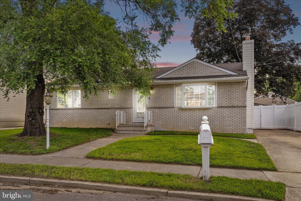 22 GASKILL AVENUE