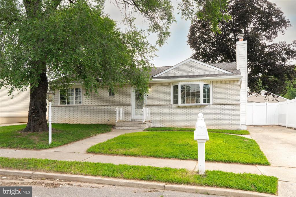 22 GASKILL AVENUE