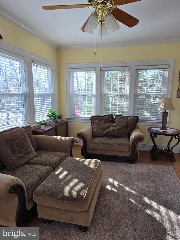 10 MORNINGSIDE DRIVE