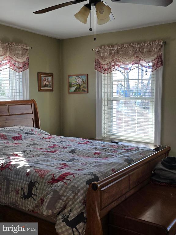 10 MORNINGSIDE DRIVE