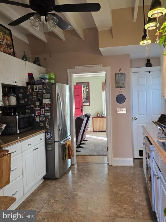 10 MORNINGSIDE DRIVE