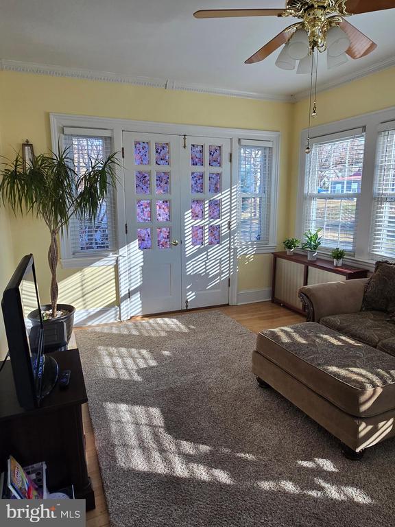 10 MORNINGSIDE DRIVE