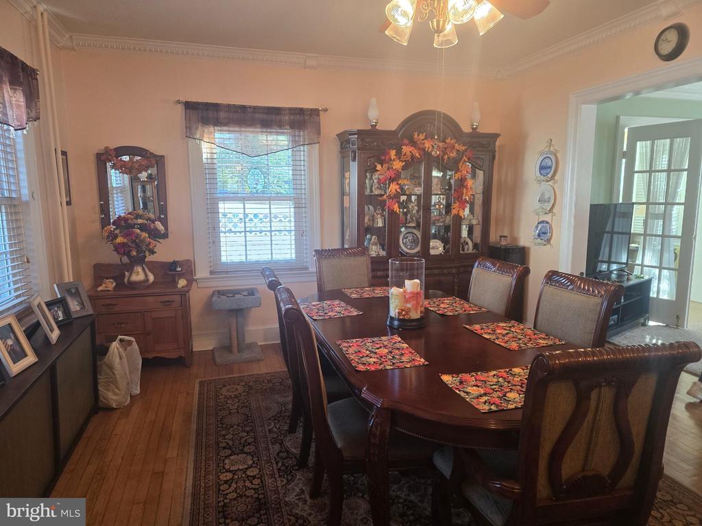 10 MORNINGSIDE DRIVE