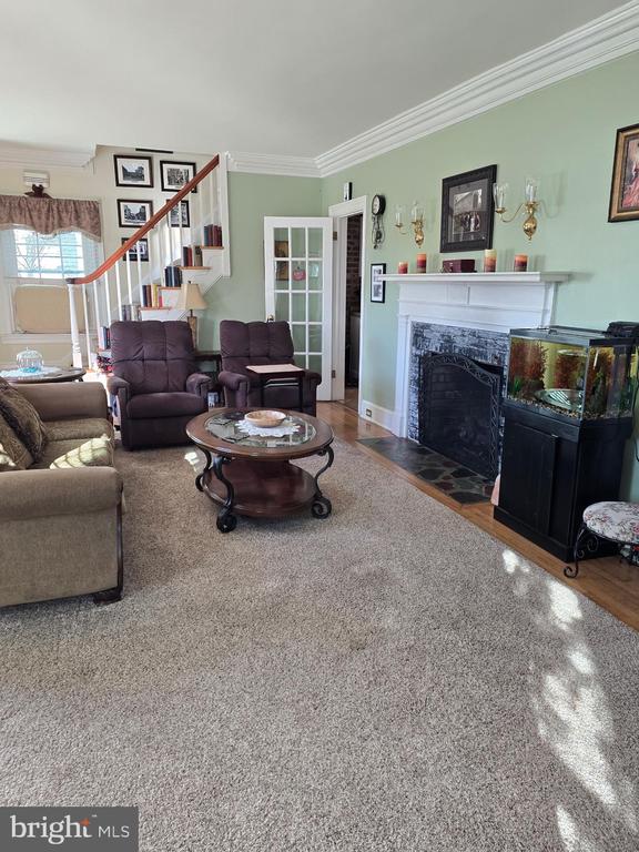 10 MORNINGSIDE DRIVE