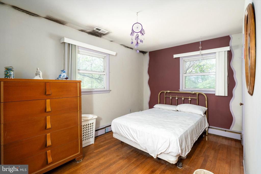 239 BAKERS BASIN ROAD