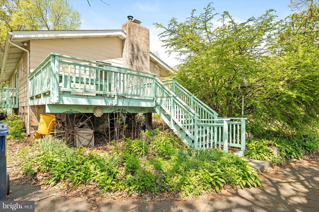 239 BAKERS BASIN ROAD